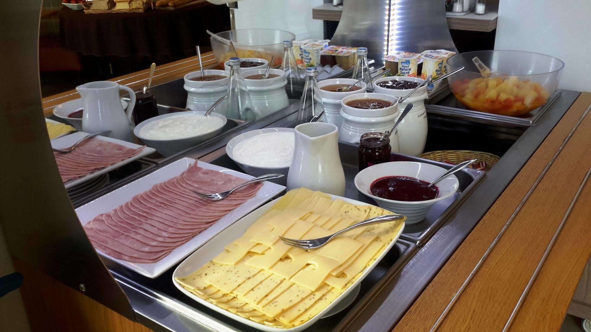 Brit Hotel Alghotel Κανκάλ Εξωτερικό φωτογραφία