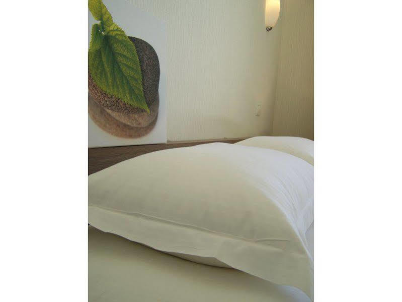 Brit Hotel Alghotel Κανκάλ Εξωτερικό φωτογραφία